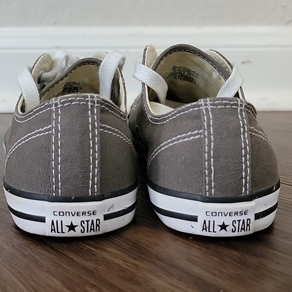 Converse - Picture 3 of 4